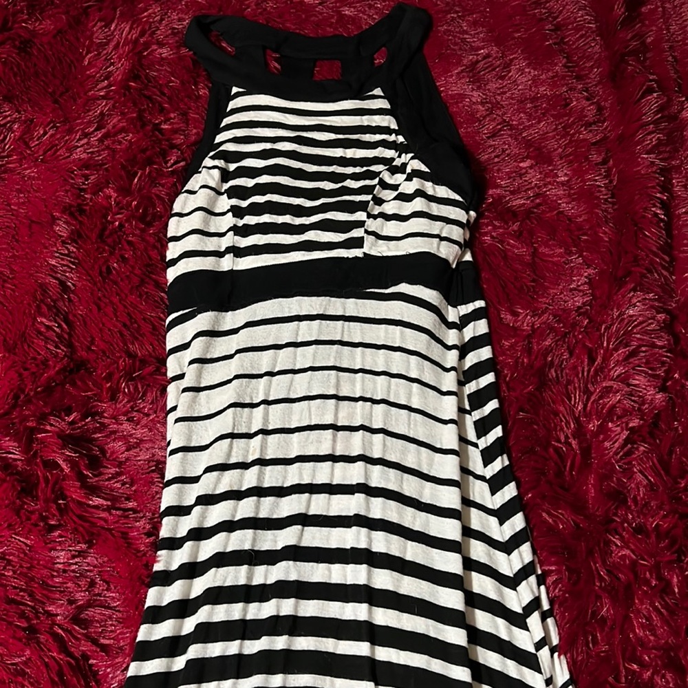 Halter style maxi dress striped size extra small